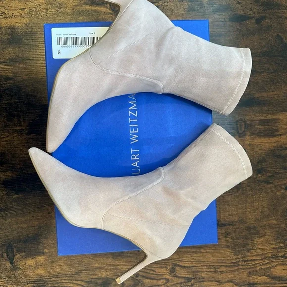 Stuart Weitzman Wren 75 Suede Bootie - Picture 9 of 15
